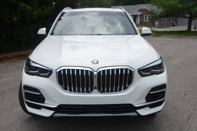 2022 BMW X5 xDrive40i (MSRP $70,745)