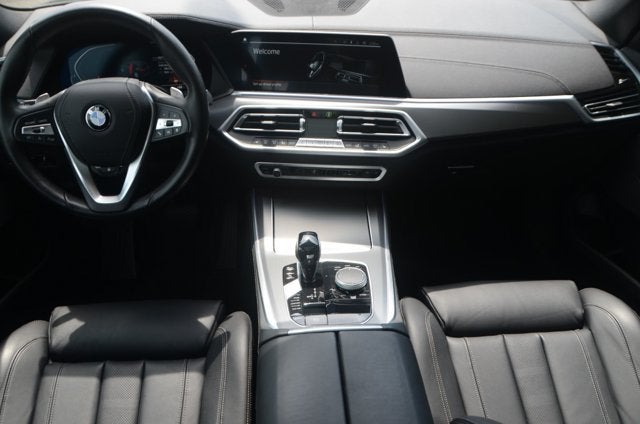 2022 BMW X5 xDrive40i (MSRP $68,845)