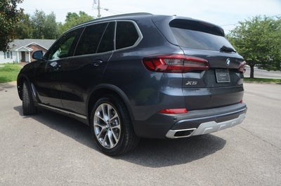 2022 BMW X5 xDrive40i (MSRP $68,845)