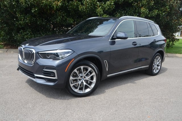 2022 BMW X5 xDrive40i (MSRP $68,845)