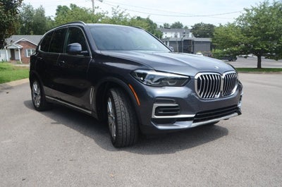 2022 BMW X5 xDrive40i (MSRP $68,845)