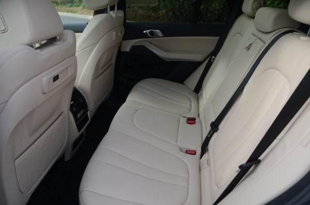 2022 BMW X5 xDrive40i (MSRP $67,595)