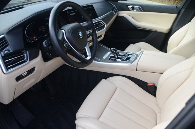2022 BMW X5 xDrive40i (MSRP $67,595)