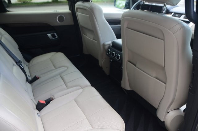 2018 Land Rover Discovery HSE 7-Seat (MSRP $74,861)