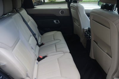 2018 Land Rover Discovery HSE 7-Seat (MSRP $74,861)