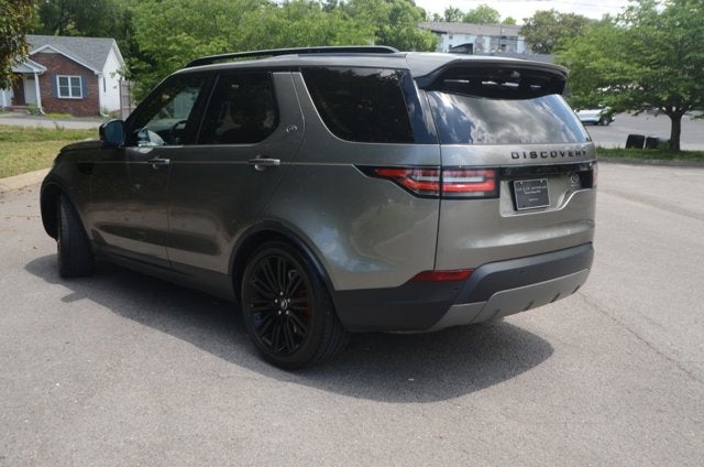 2018 Land Rover Discovery HSE 7-Seat (MSRP $74,861)