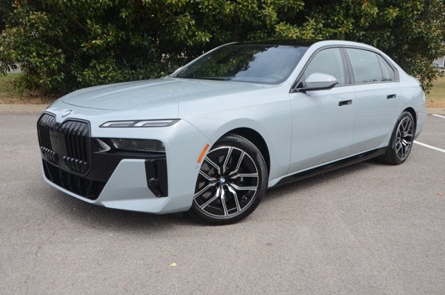 2026 BMW 7 Series 740i M-Sport (MSRP $105,550)