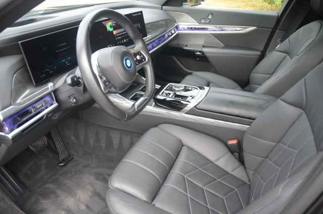2024 BMW i7 eDrive50 (MSRP $110,445)
