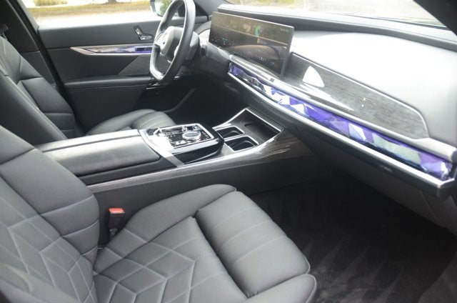 2024 BMW i7 eDrive50 (MSRP $110,445)