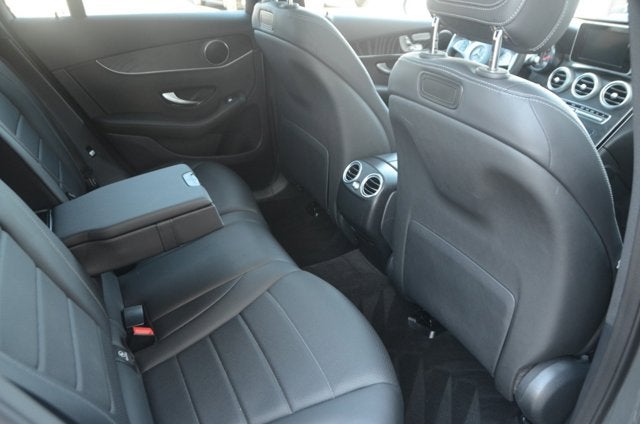 2018 Mercedes-Benz GLC GLC 300 4MATIC® (MSRP $47,865)