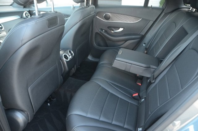 2018 Mercedes-Benz GLC GLC 300 4MATIC® (MSRP $47,865)