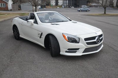 2015 Mercedes-Benz SL-Class SL 550 Roadster White Arrow Edition (MSRP$119,675)
